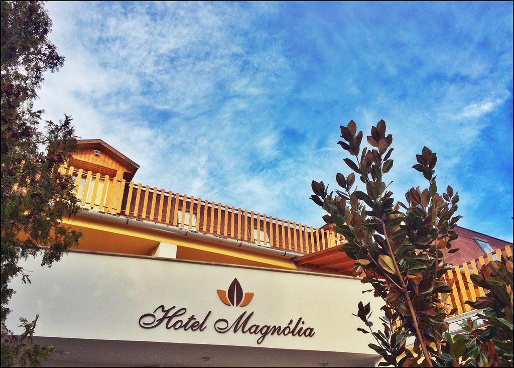 Hotel Magnolia Balatonszepezd Exteriér fotografie