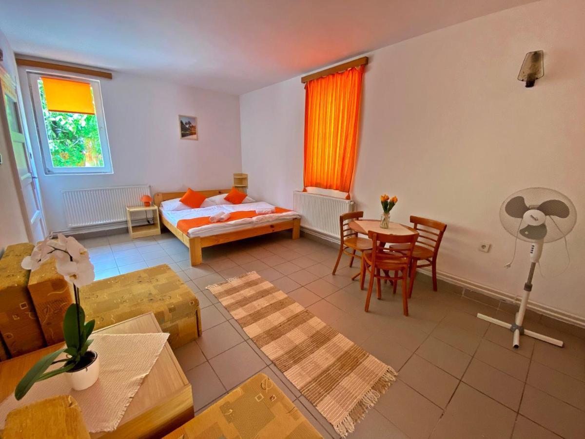 Hotel Magnolia Balatonszepezd Exteriér fotografie